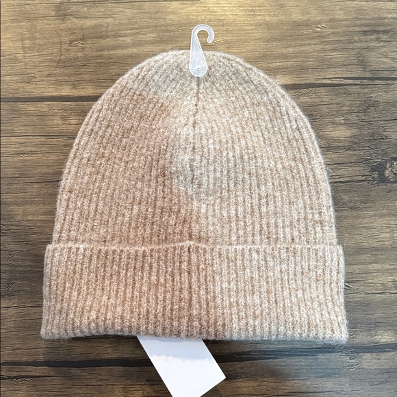 J. Crew Ribbed Beanie - Picture 8 of 11